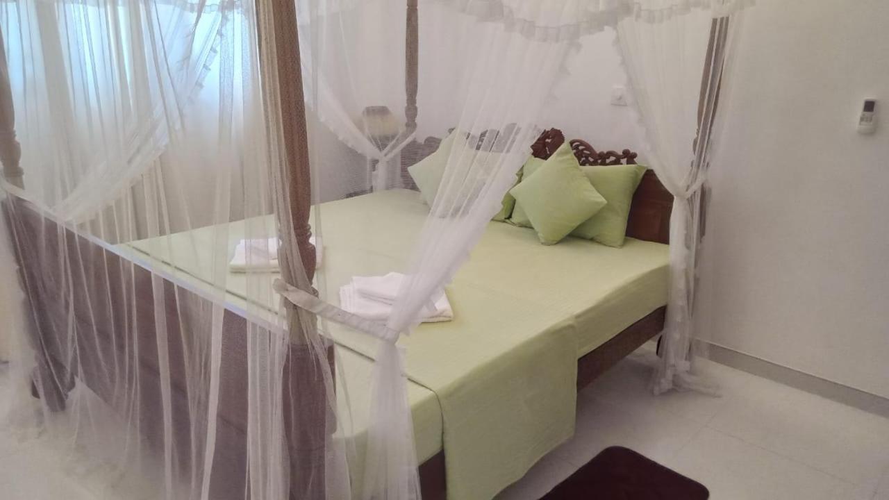 Movi Holiday Apartment Бентота Экстерьер фото